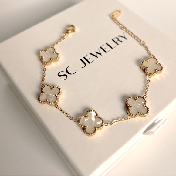 Clover Bracelet Mother of Pearl Four Leaf Jewelry - Picture 3 of 9